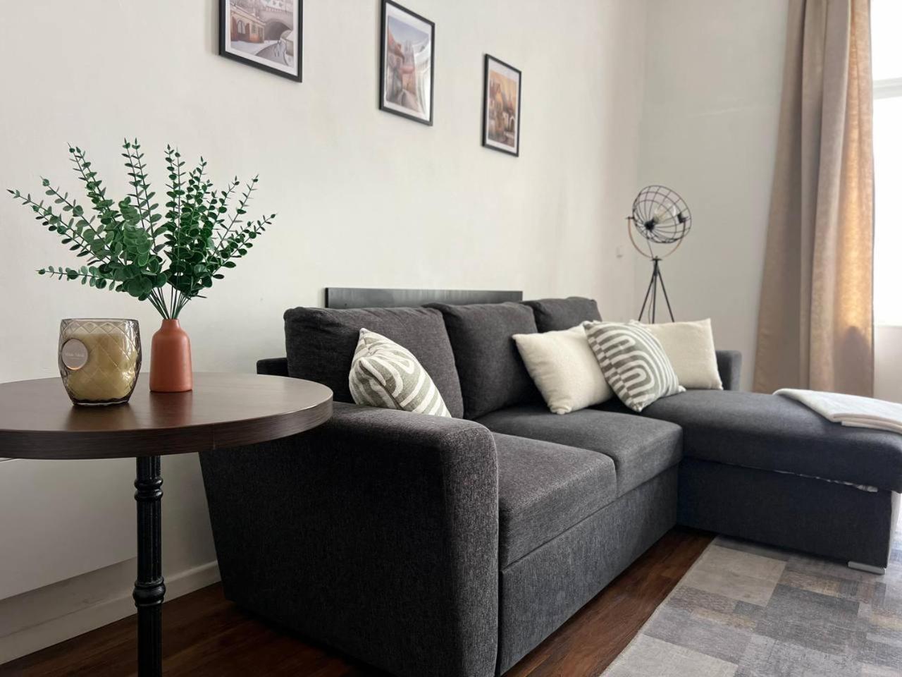 Apartment Lovely Havanska - With Free Parking *